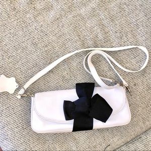 giani bernini leather white w black bow clutch bag